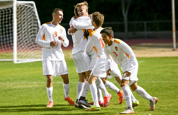Cornoa del Sol is among the favorites for the Division I state title.