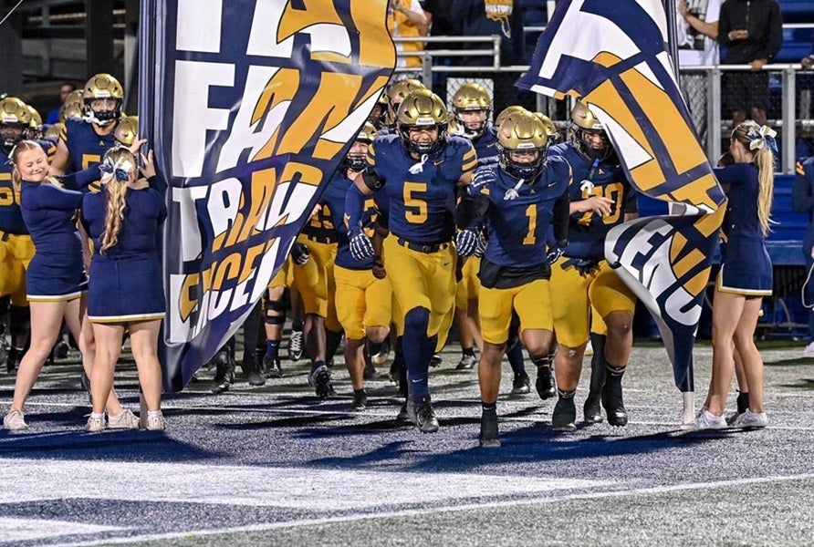 St. Thomas Aquinas has won a record 17 state football titles and could be among the teams in the mix to grab the inaugural open division championship. The FHSAA approved the open division for football and 10 other sports beginning in the 2026-27 school year. (PHOTO: Dr. Raymond Nanko)