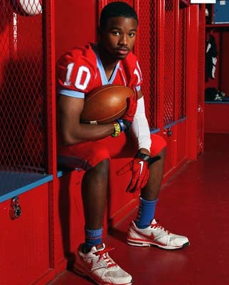 Ra'Shaad Samples is one of the state's most formidablereceivers and teams with Devante Kincade to form oneof the nation's best QB-WR combos.