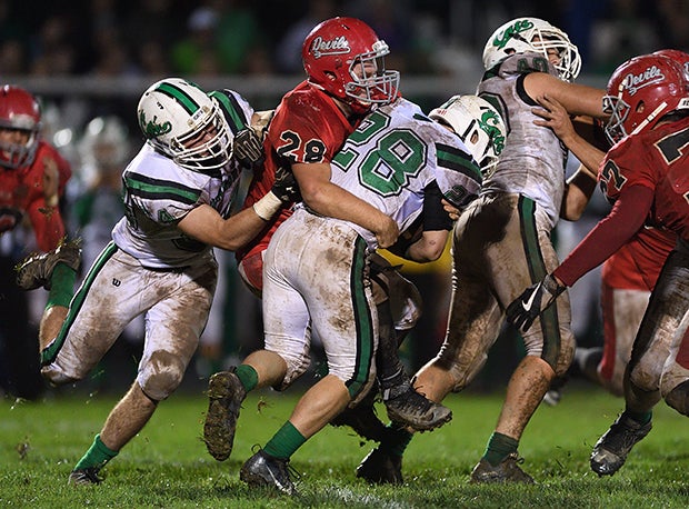 Mogadore and Crestwood are among the state's top teams according to the MaxPreps/JJHuddle State Polls.