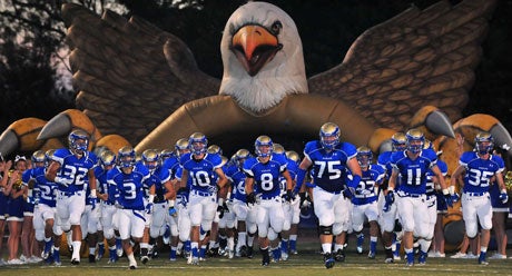 Santa Margarita lost its star quarterback last week, but still has the top spot in SoCal Division I.
