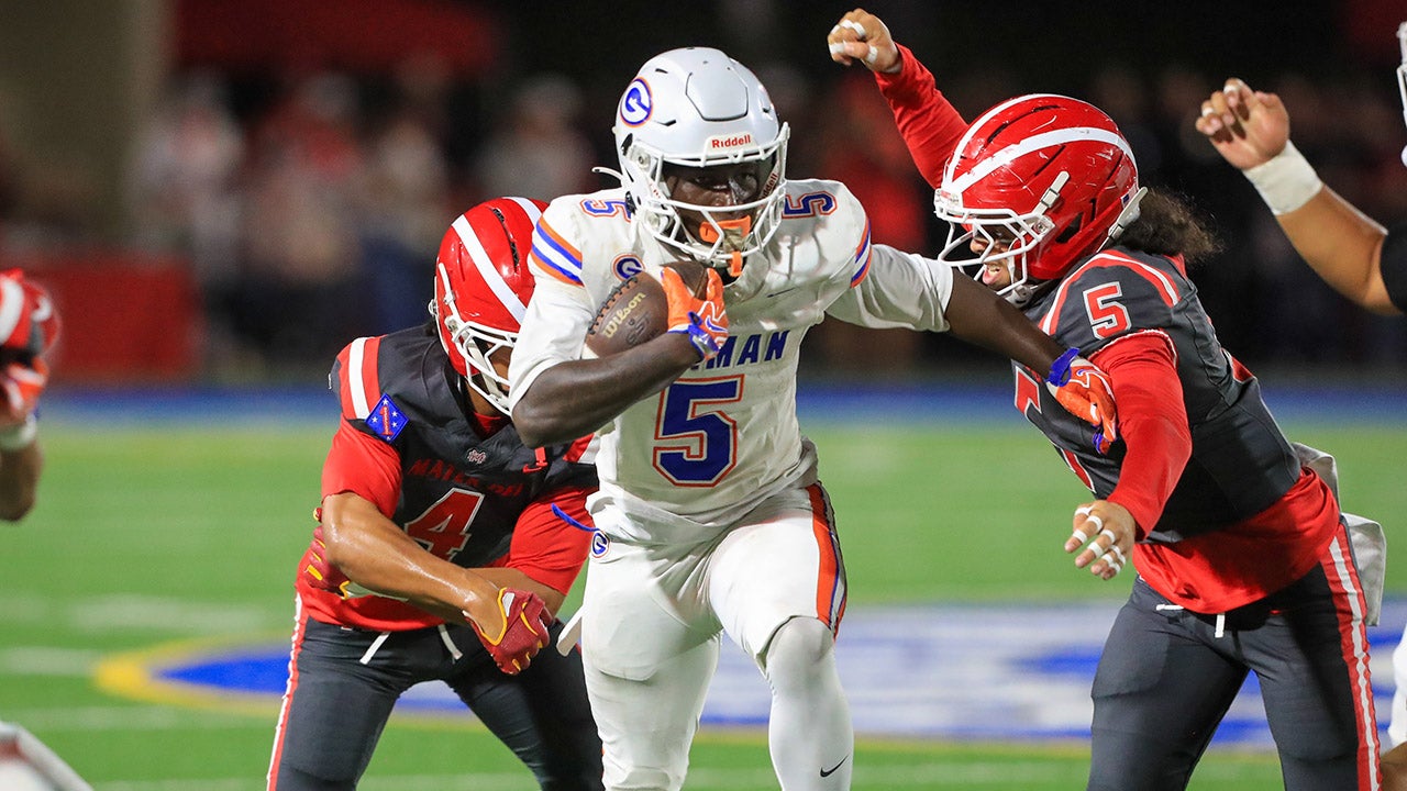 FOOTBALL: Gorman solves Mater Dei