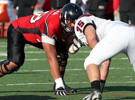 Freddie Tagaloa has all the numbers: 6-foot-7, 315 points and 3.77 grade point average.