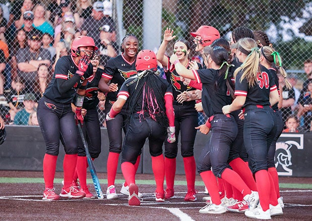 Pictured here celebrating a run in a semifinal win, Melissa likely cemented its spot at No. 1 in the final MaxPreps Top 25 rankings with its Friday night championship victory. (FILE PHOTO: Michael Horbovetz)