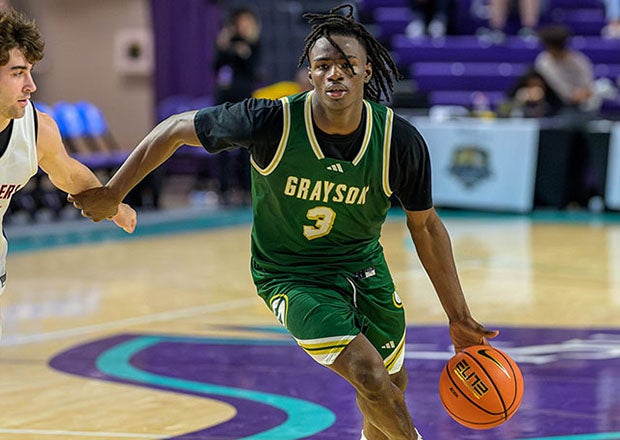 Caleb Holt is the highest ranked player on the move so far this summer as the 6-foot-5 guard is regarded as a top 5 prospect in the Class of 2026. (PHOTO: Eugene Alonzo)