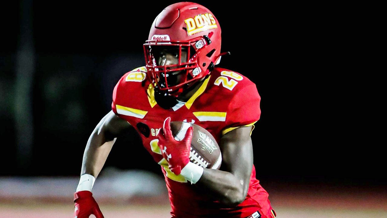 High school football: Historic win moves Norco to No. 10 in MaxPreps Top 25 California rankings