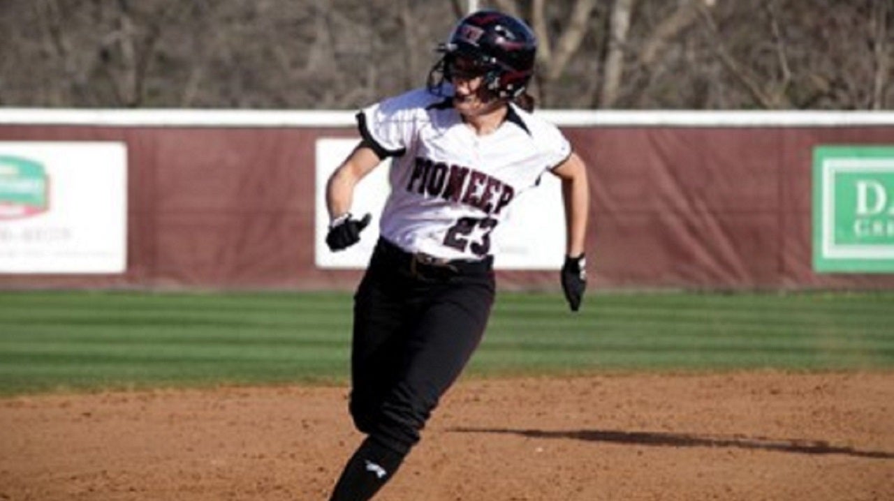 High school softball: Texas shortstop set single-season stolen base mark before leading NCAA