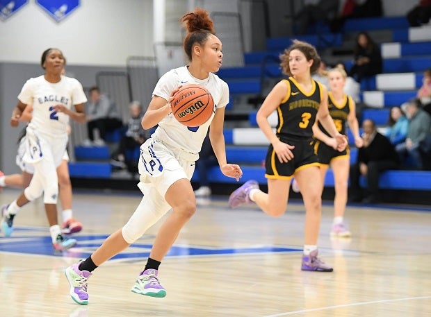 Hannah Hidalgo of Paul VI, seen earlier this season, set a McDonald's All American game scoring mark with 26 points in a losing effort. The West beat the East 110-102 behind 25 from Sierra Canyon's Juju Watkins. (Photo: Robert Barnes)