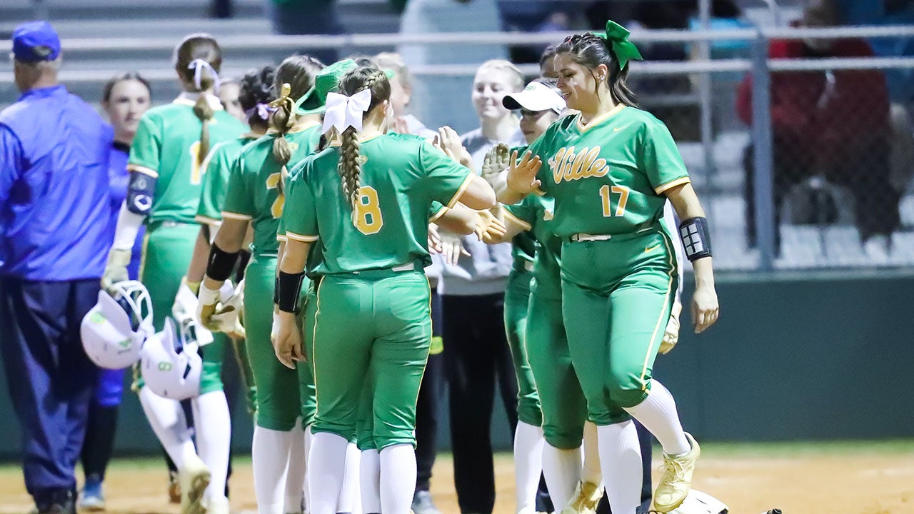 MaxPreps Top 25 softball rankings