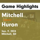 Basketball Game Recap: Huron Tigers vs. Brandon Valley Lynx