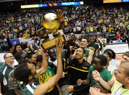 Peoria celebrates its first state title since 1984.
