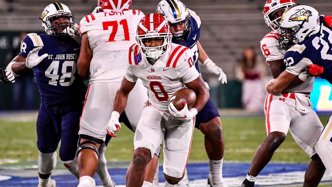 MaxPreps Top 25 high school scores: No. 9 St. John Bosco hands No. 1 Mater Dei first shutout loss since 2011 with 28-0 win