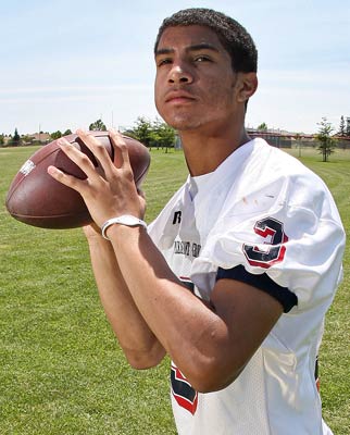 Demps is back under center.