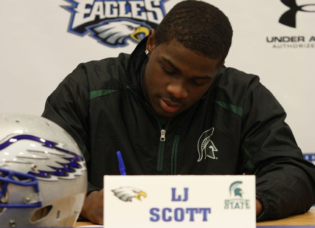 LJ Scott of Hubbard (Ohio) signed with Michigan State.