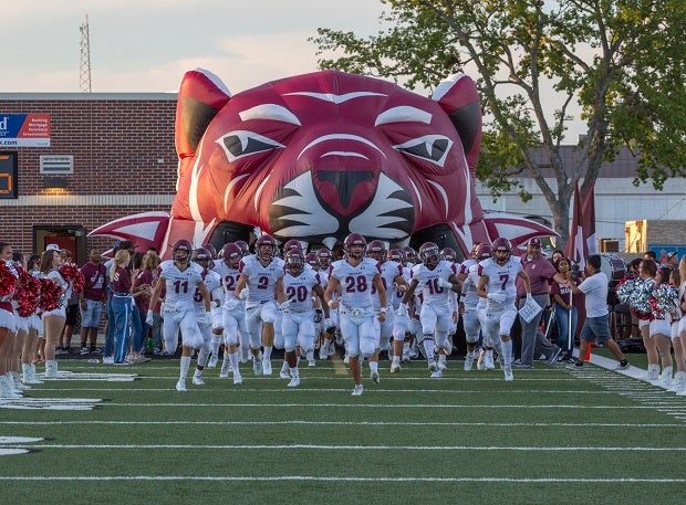 Sherman running on to the field before last season's battle with Denison.