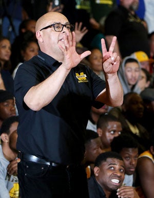 Arnold Zelaya, Mission coach