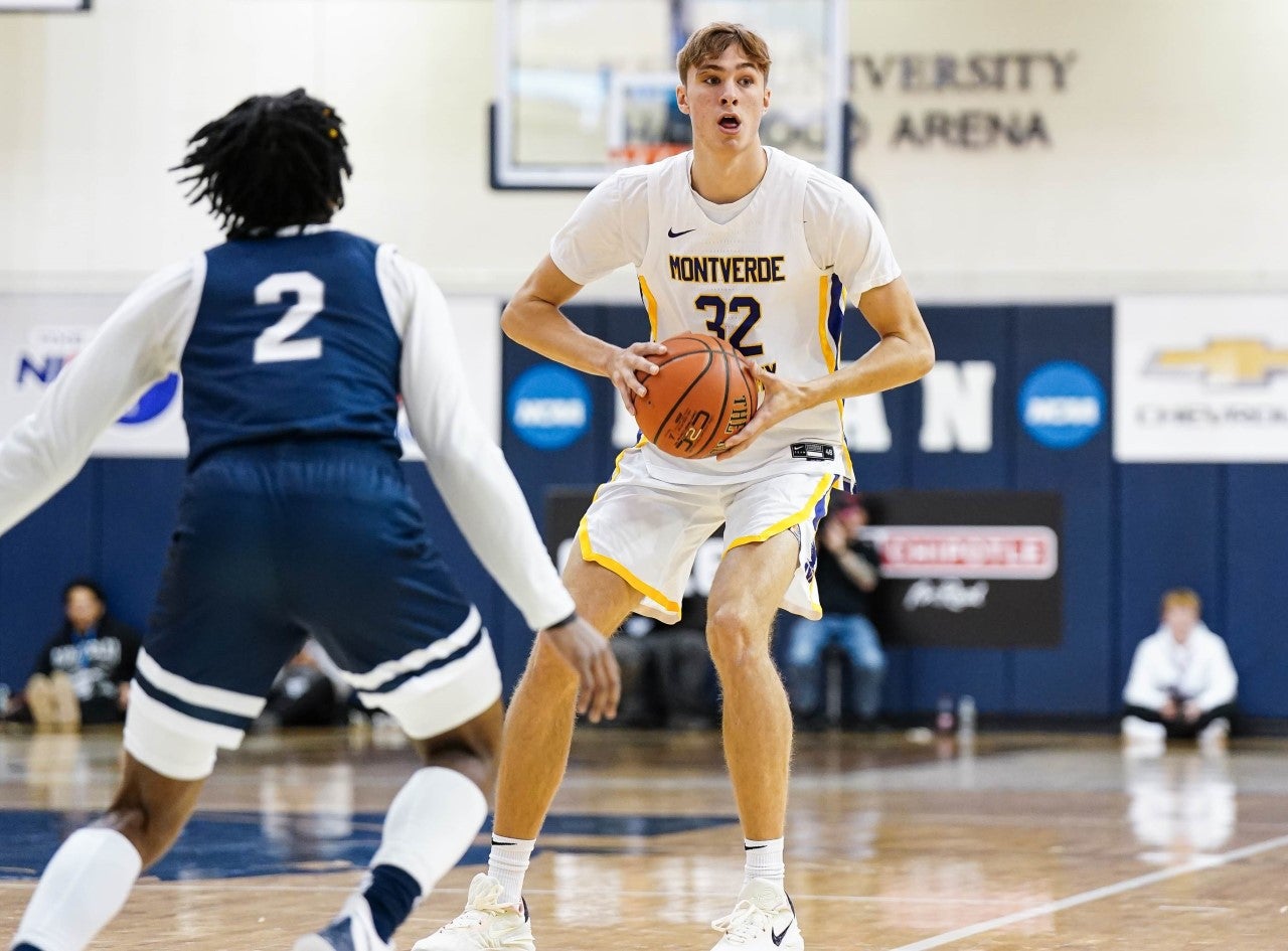 High school basketball Cooper Flagg puts up insane number at Nike EYBL