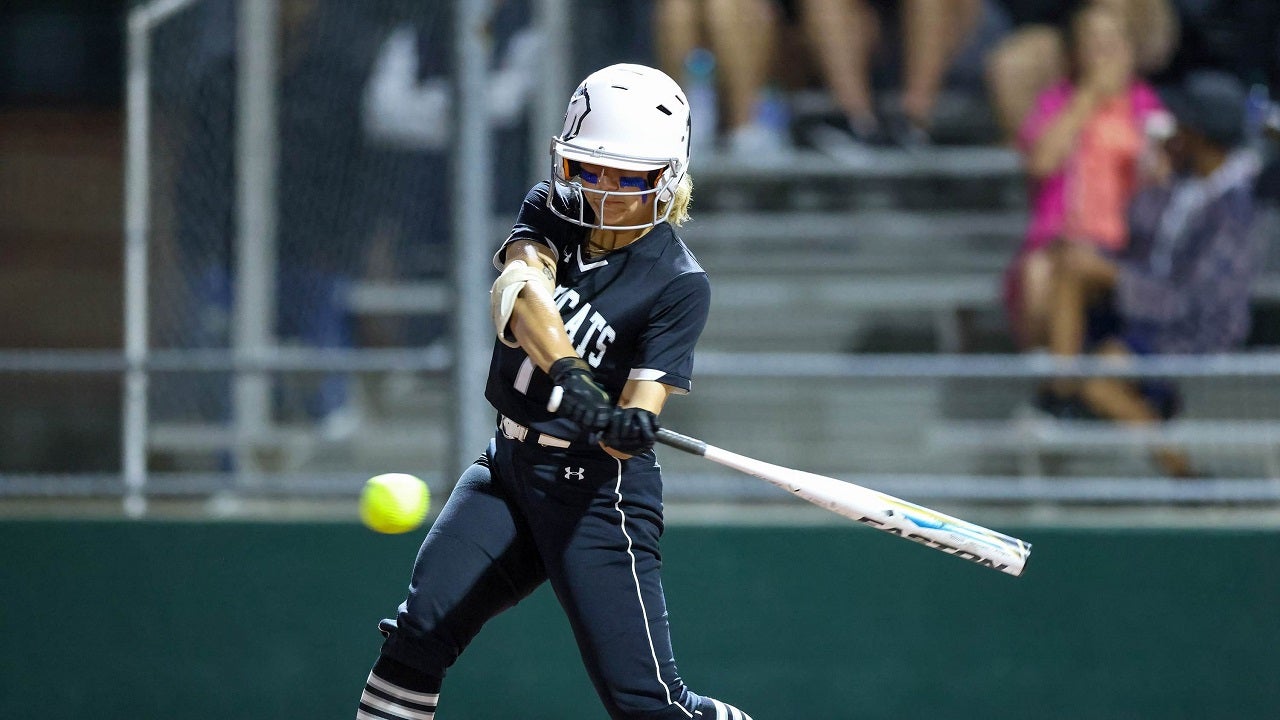 High school softball rankings: Lake Creek, Barbers Hill headline MaxPreps Top 25 as Texas enters postseason play