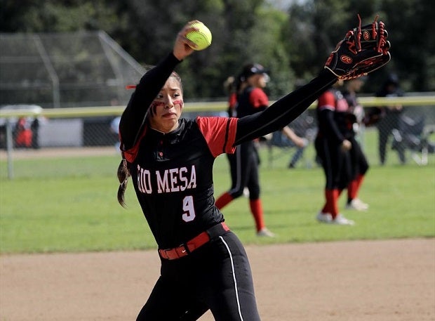 Indiana commit Jasmine Reyes has helped California's Rio Mesa jump into the first regular-season MaxPreps Top 25 softball rankings. The Spartans have started 2-0 this season. (Photo: Ron Wilson)
