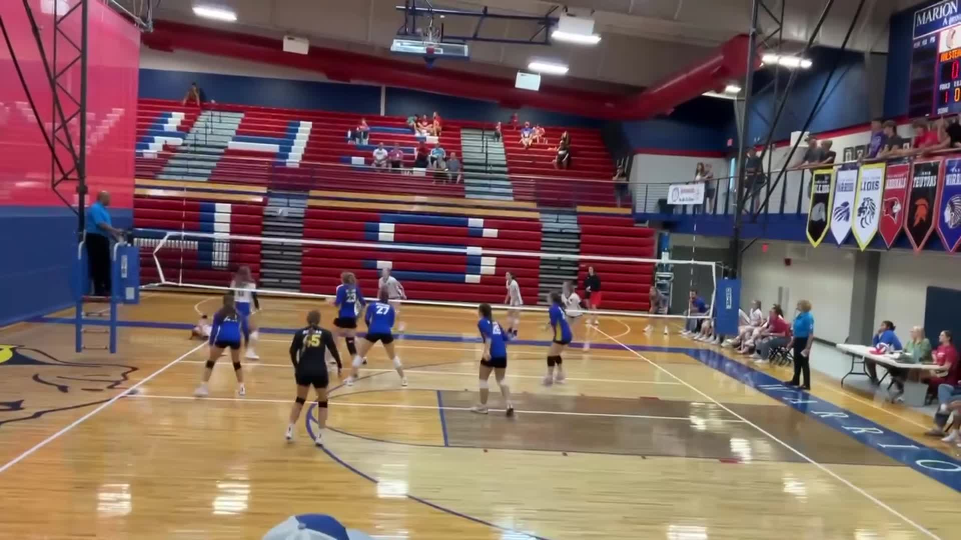 Volleyball Recap: Marion Triumphs