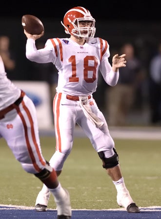 Mater Dei quarterback J.T. Daniels