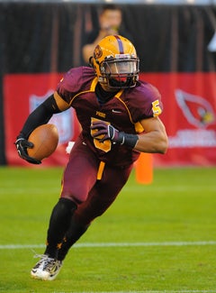 Wesley Payne is a star two-way player
for Mountain Pointe.