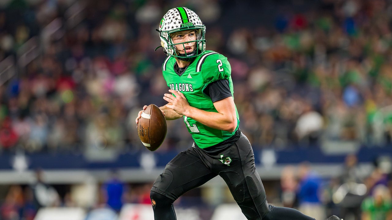 High school football: No. 5 Southlake Carroll starts slow, finishes fast in 51-19 Texas playoff win over Denton Guyer