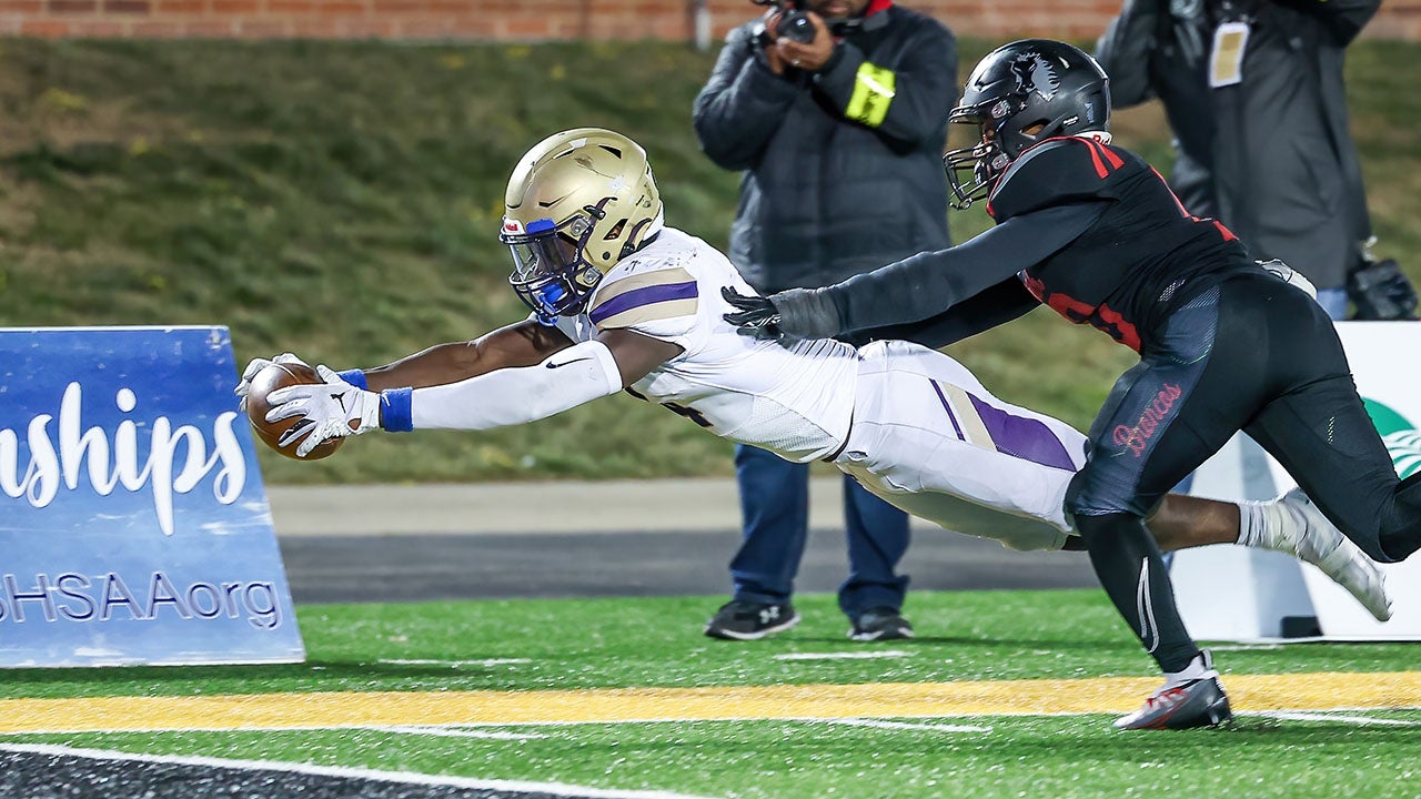 Jeremiyah Love Named 2022 MaxPreps Missouri High School Football Player jeremiyah-love-named-2022-maxpreps-missouri-high-school-football-player