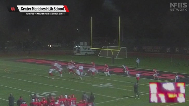 Football Recap: Hampton Bays Wins Going Away Against Center Mori