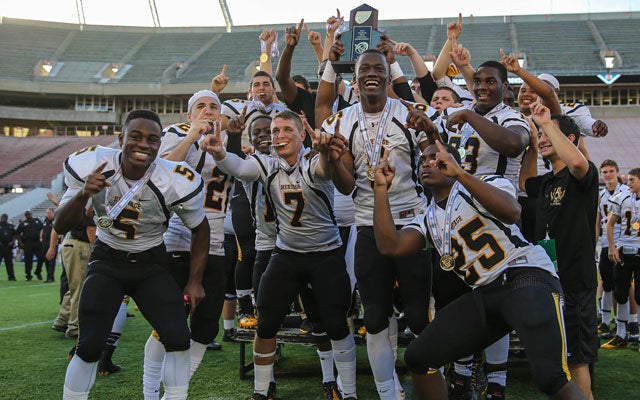 American Heritage certainly looked like a national-caliber team in a Class 5A title game victory over Clay.