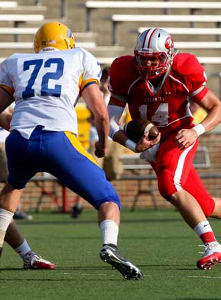 Zeke Pike possesses more than just passing skills. Hisstrength and athleticism have drawn rave reviews.