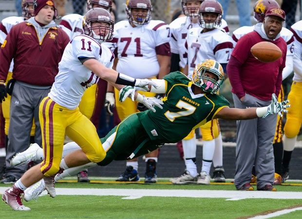 Stevenson (III.) receiver Cameron Green makes a diving attempt to catch a pass against Loyola Academy.