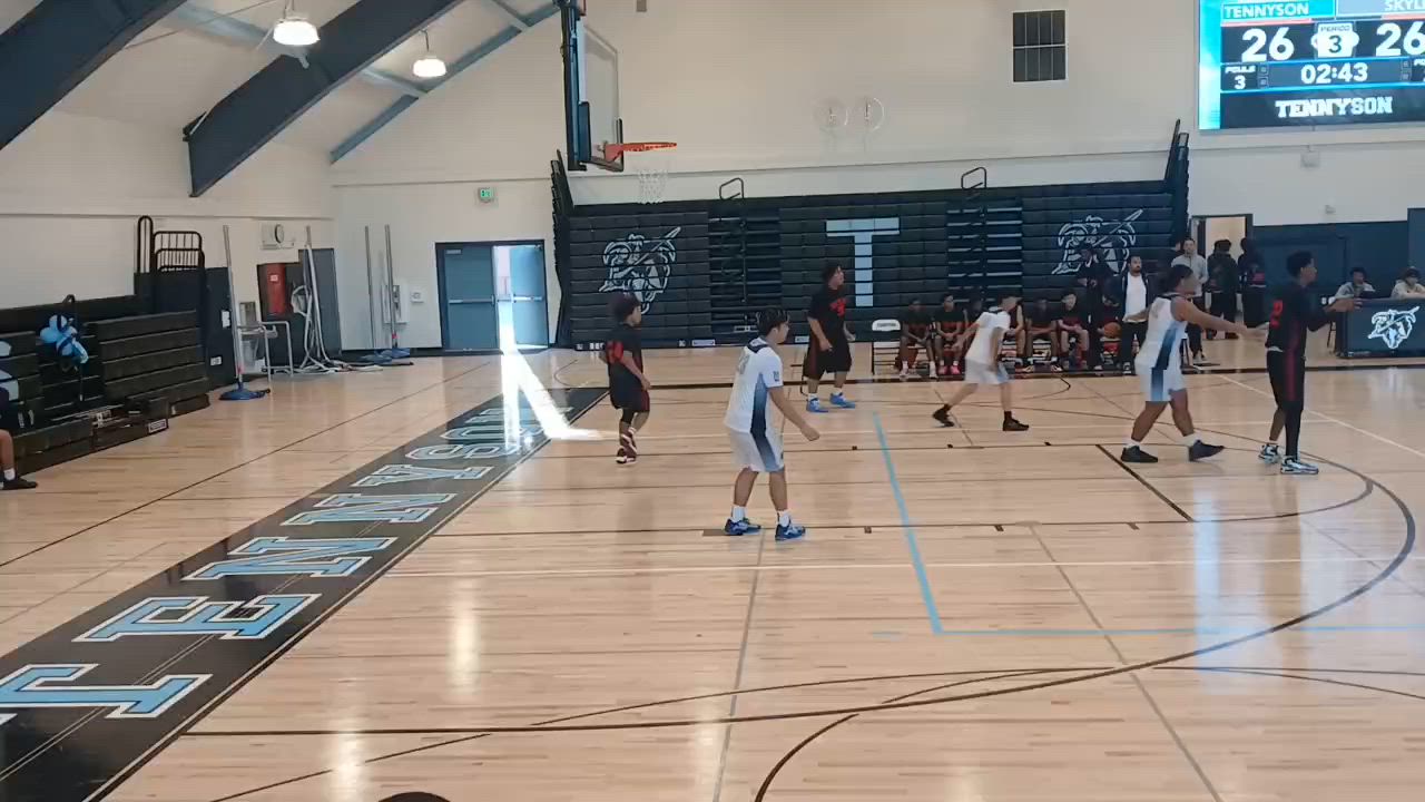 Basketball Game Preview: Skyline Titans vs. Oakland Tech Bulldog