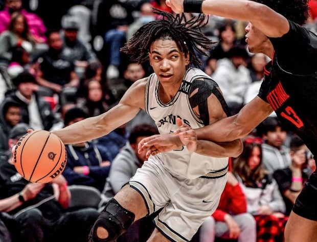Top 35 junior prospect earned second team Sophomore All-America honors after averaging 15.5 points, 5.7 assists and 5.0 rebounds per contest last season. (Photo: Louis Lopez)