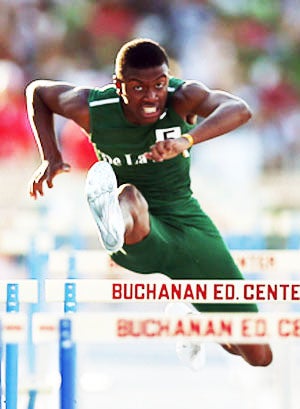 Marquis Morris on way to California 110-meter
hurdle title in 2013.