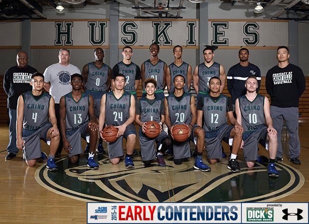 Chino Hills head coach Steve Baik (right) and his 2015-16 players and staff.