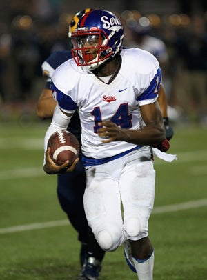 Khalil Tate, Serra
