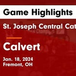 Calvert piles up the points against Vanlue