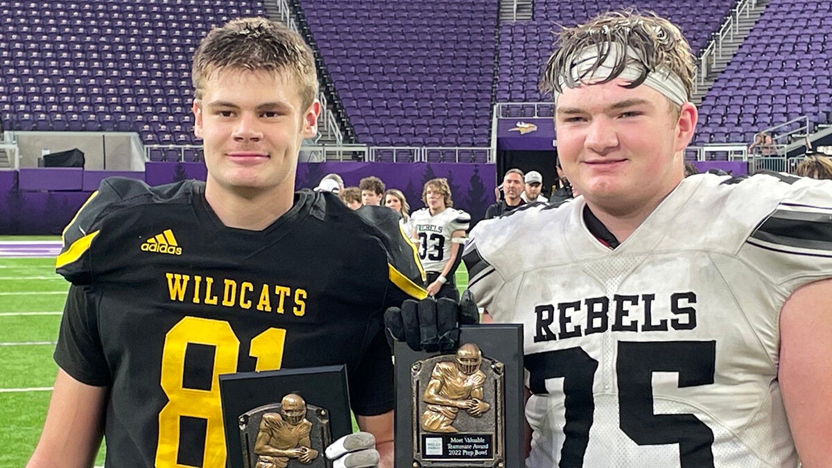 Watch: Hook-and-lateral decides Minnesota Class 3A state championship