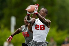 Randy Uzoma is taking a recruiting
trip to Oregon State on Saturday.