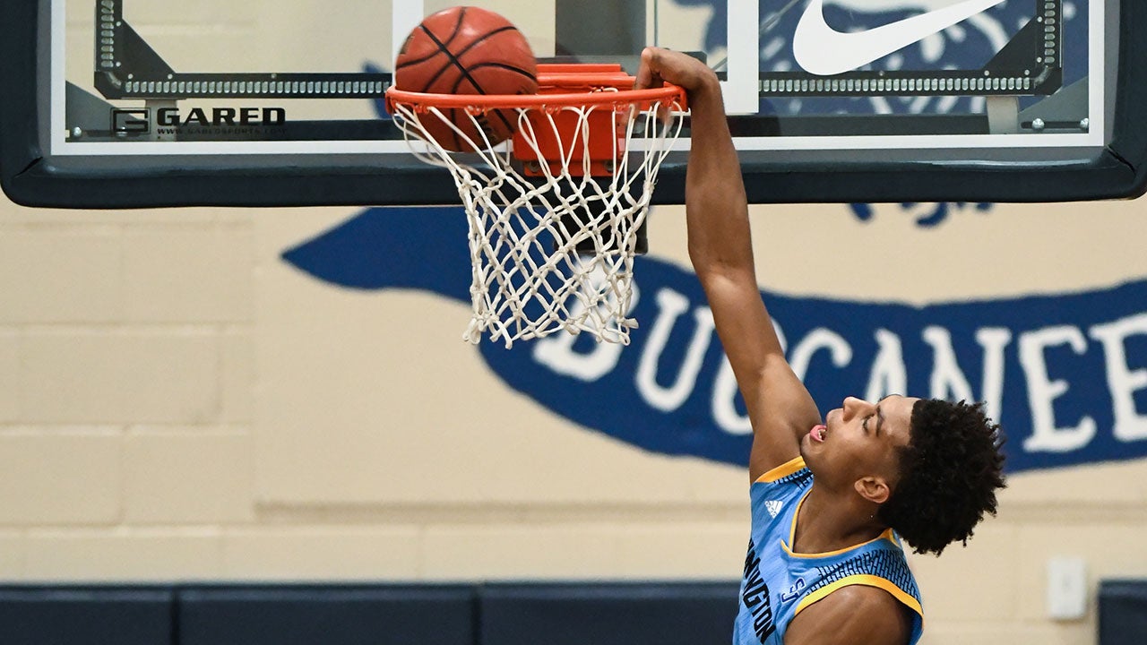 MaxPreps Preseason High School Basketball Top 25: No. 5 Huntington Prep