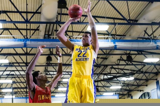 Despite winning big over the weekend, Doral Moore and Montverde Academy saw their No. 1 ranking returned to Oak Hill Academy.