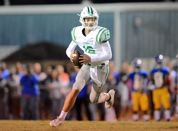 Perhaps later than expected, MaxPreps Freshman All-American Arch Manning of Newman (La.) hopes to improve even more his sophomore season.