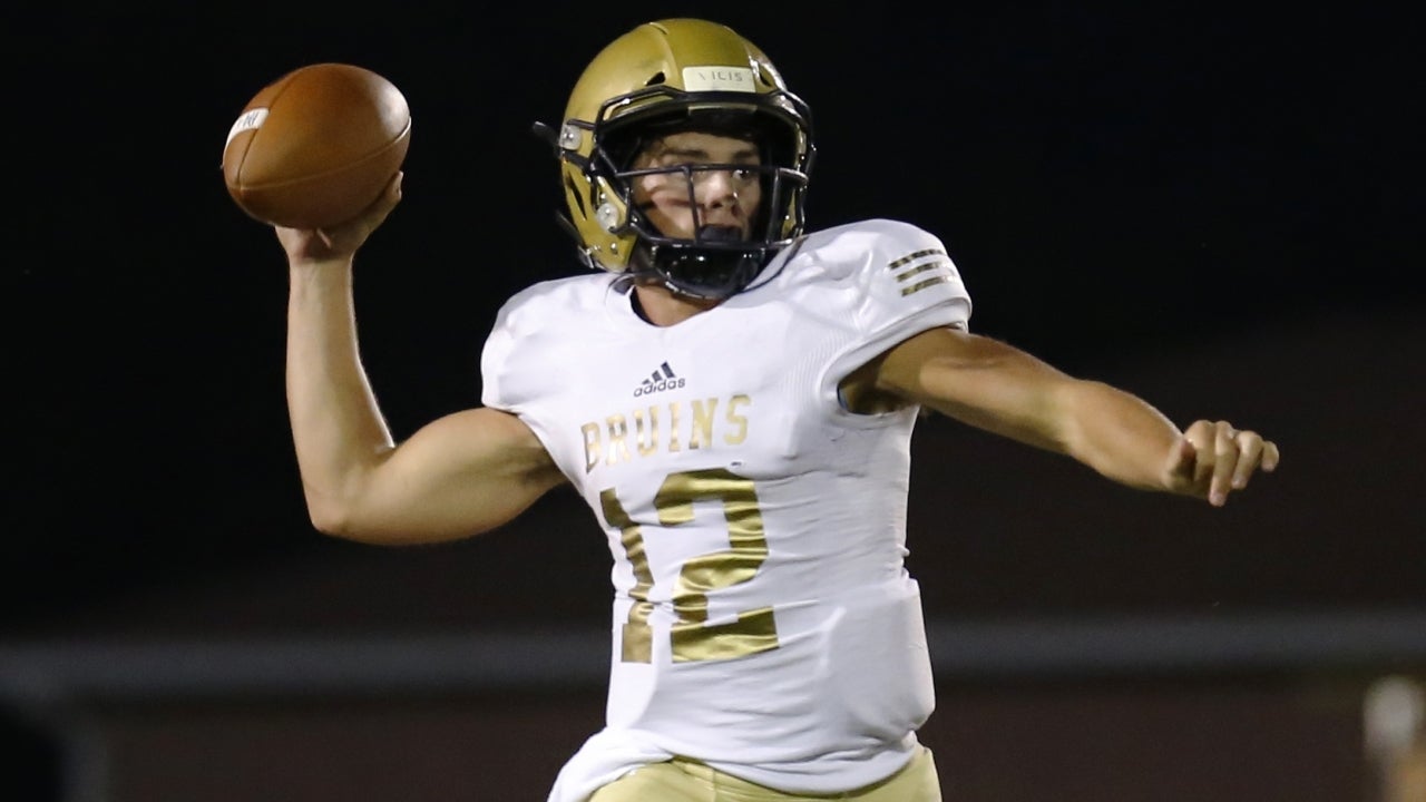 Final Top 50 national high school football passing leaders
