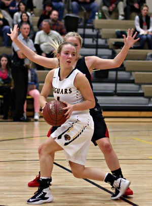 Carpenter finished as an All-League basketball
performer twice and was the team MVP as a senior.