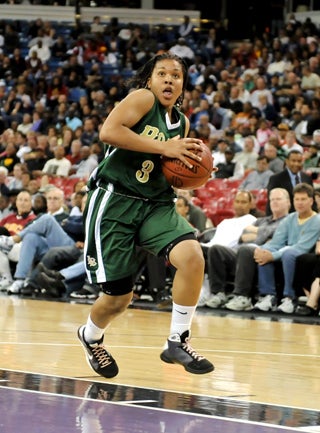 Ariya Crook-Williams of Poly.