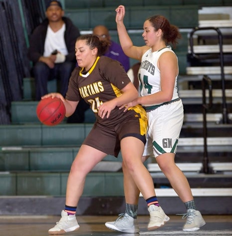 Thomas Jefferson and Zoya Robbins (left) are off to a hot start in Class 4A. The Spartans meet 5A contender Denver East in a key Denver Prep League clash on Jan. 20.