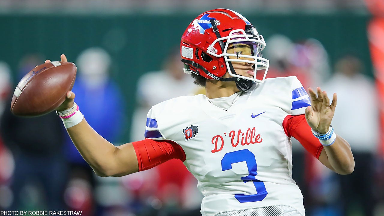 High school football: No. 7 Duncanville keeps Texas title dreams alive, routs No. 21 DeSoto