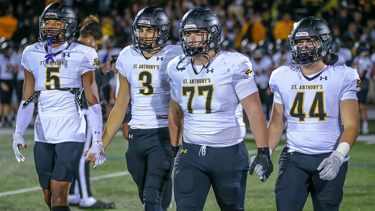 High school football rankings St. Anthony's finishes No. 1 in final
