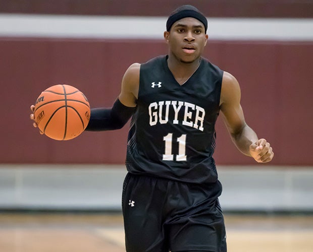 Guard De'Vion Harmon